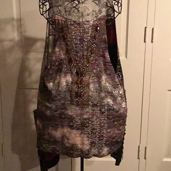 Vest - Picture 4 of 5